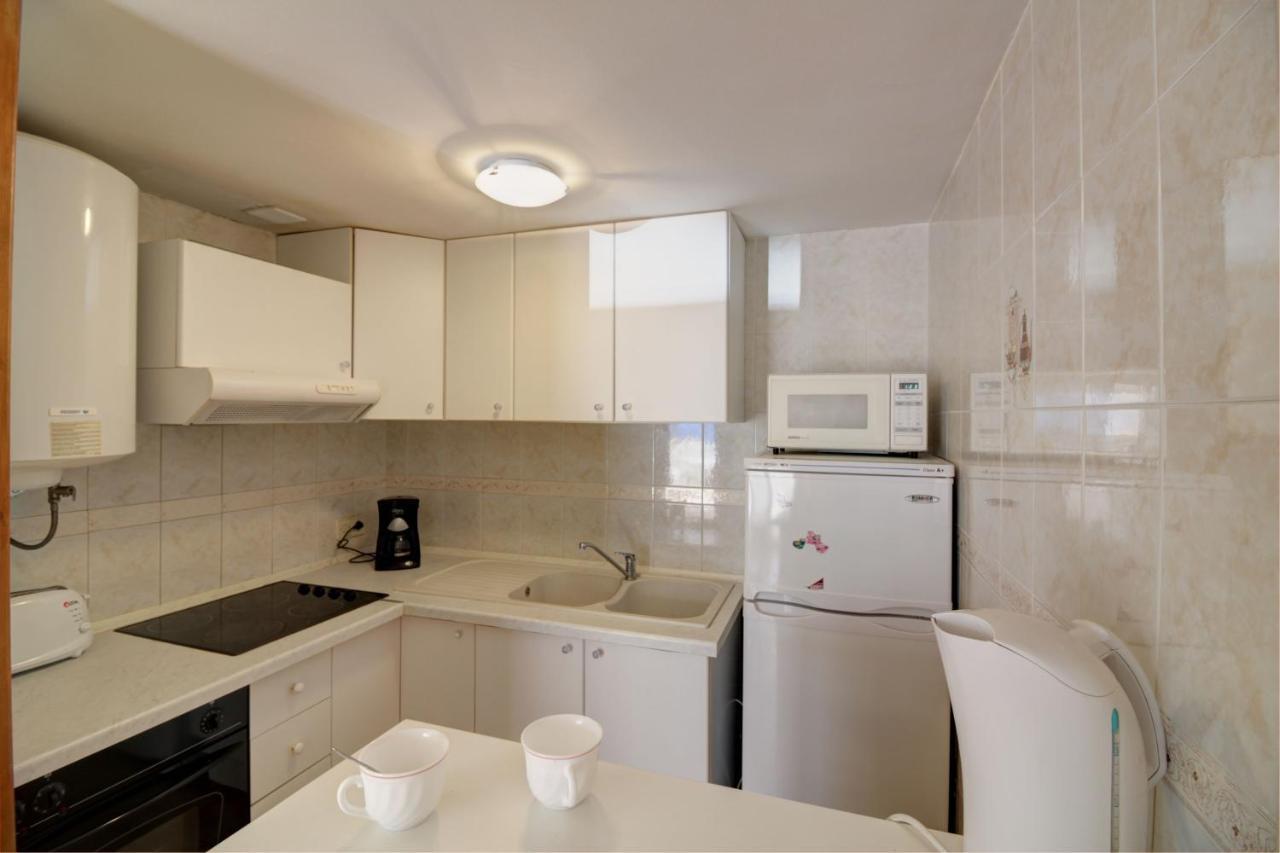 Global Immo 3278 Platja Appartement Roses Buitenkant foto